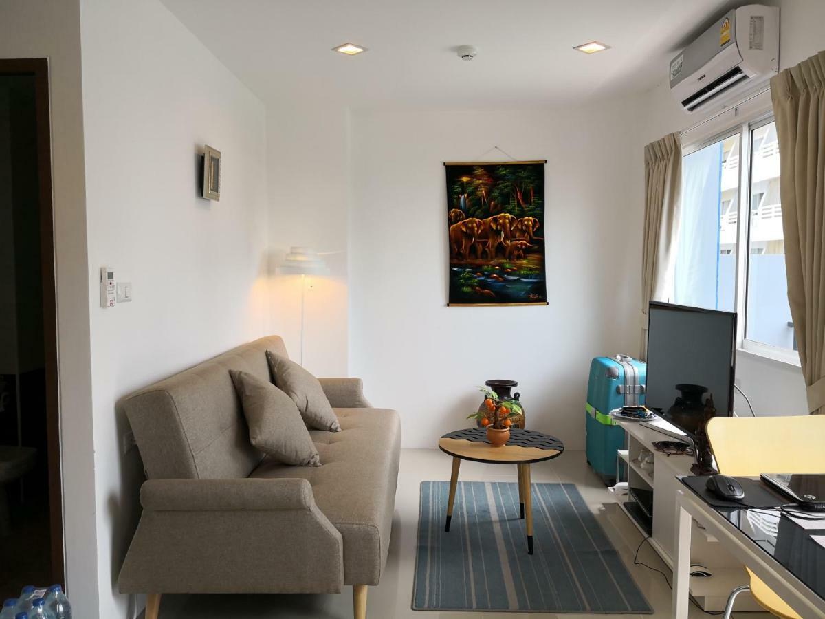 Trio Gems Pattaya, Thailand Apartment *
